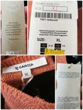 Load image into Gallery viewer, WOMENS SIZE XL - GARCIA, Soft Knit, Square Neck Tank Top NWT B58