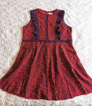 Load image into Gallery viewer, WOMENS PLUS SIZE 2X (18/20) - MYSTIC LOS ANGELES, Embroidered A-line Lace and Crothet Dress EUC B58