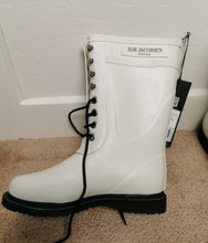 Load image into Gallery viewer, WOMENS SIZE 38 (7.5 to 8.5) - ILSE JACOBSEN, 3/4 Rubber, Fleece Lined Rain / Winter Boots NWT B53