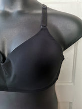 Load image into Gallery viewer, WOMENS SIZE 40C - TORRID, Dream Wire-Free Bra, Black Lace EUC B58