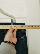 Load image into Gallery viewer, WOMENS SIZE 30R
- AG ADRIANO GOLDSCHMIED, Designer Fashion, The Stilt Cigarette Jeans EUC B58