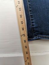 Load image into Gallery viewer, WOMENS SIZE 30R
- AG ADRIANO GOLDSCHMIED, Designer Fashion, The Stilt Cigarette Jeans EUC B58