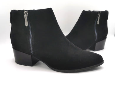 WOMENS SIZE 9M - ARTICA, Black Suede Ankle Rain / Winter Boots EUC B60