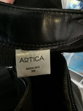 Load image into Gallery viewer, WOMENS SIZE 9M - ARTICA, Black Suede, Fleece Lined Ankle Rain / Winter Boots EUC B59