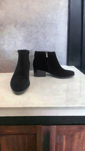 Load image into Gallery viewer, WOMENS SIZE 9M - ARTICA, Black Suede, Fleece Lined Ankle Rain / Winter Boots EUC B59