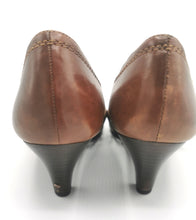 Load image into Gallery viewer, WOMENS SIZE 7.5 US (38) - SPRING, Mary Jane Heeled Shoes VGUC B60