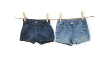 Load image into Gallery viewer, BABY GIRL SIZE 18/24 MONTHS - OLD NAVY &amp; CHILDREN&#39;S PLACE, 2-Pack Denim Shorts EUC B51