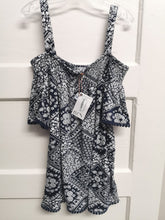 Load image into Gallery viewer, GIRL SIZE EXTRA LARGE (14-16 YEARS) DEX DRESS TOP NWT - Faith and Love Thrift