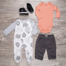 Load image into Gallery viewer, BABY BOY SIZE 6 MONTHS MIX N MATCH 4-PIECE OUTFIT EUC - Faith and Love Thrift