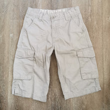 Load image into Gallery viewer, BOY SIZE 8 YEARS EPIC THREADS CARGO SHORTS - CLEARANCE ITEM - Faith and Love Thrift