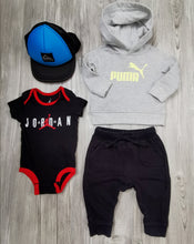 Load image into Gallery viewer, BABY BOY SIZE 0-6 MONTHS MIX N MATCH 4-PIECE OUTFIT EUC / NWOT - Faith and Love Thrift