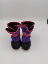 Load image into Gallery viewer, GIRL SIZE 7 TODDLER KAMIK SNOWBUG 3 WINTER BOOTS EUC - Faith and Love Thrift