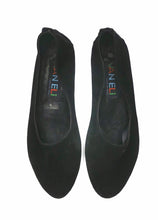 Load image into Gallery viewer, WOMENS SIZE 6 or 7 - Vaneli Suede Ballet Flats VGUC - Faith and Love Thrift