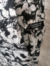 Load image into Gallery viewer, WOMENS SIZE 10P - LOFT Fitted Dress, Boatneck EUC - Faith and Love Thrift