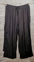 Load image into Gallery viewer, WOMENS PLUS SIZE XL - PAPA VANCOUVER, Soft, Flowy, Black Pants NWT - Faith and Love Thrift