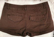 Load image into Gallery viewer, WOMENS SIZE 7/8 - Jacob Connection, Brown Stretch Shorts VGUC - Faith and Love Thrift