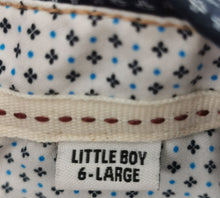 Load image into Gallery viewer, BOY SIZE 6 YEARS - CRAFT & FLOW Short-Sleeve Dress Shirt EUC - Faith and Love Thrift