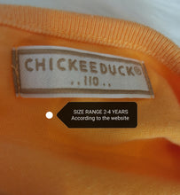 Load image into Gallery viewer, GIRL SIZE 110 (2/4 YEARS) - CHICKEEDUCK Floral T-Shirt EUC - Faith and Love Thrift