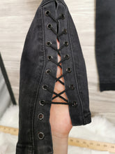 Load image into Gallery viewer, WOMENS SIZE 6 - ZARA Black Skinny Jeans Trafaluc NWT - Faith and Love Thrift