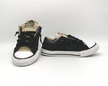 Load image into Gallery viewer, BOY SIZE 1 YOUTH - CONVERSE ALL STARS, LOW TOP SHOES GUC - Faith and Love Thrift