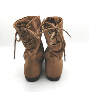WOMENS SIZE 7.5 - AMERICAN EAGLE, BROWN BOOTIES EUC - Faith and Love Thrift