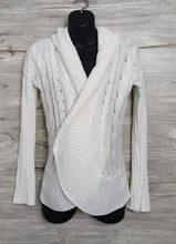 Load image into Gallery viewer, WOMENS SIZE MEDIUM - THYME MATERNITY, CREAM COLOUR, BOHO KNIT SWEATER (WITH PURSE) EUC - Faith and Love Thrift