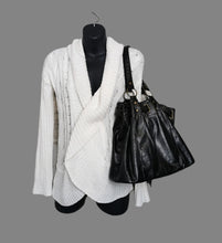 Load image into Gallery viewer, WOMENS SIZE MEDIUM - THYME MATERNITY, CREAM COLOUR, BOHO KNIT SWEATER (WITH PURSE) EUC - Faith and Love Thrift