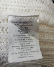 Load image into Gallery viewer, WOMENS SIZE MEDIUM - THYME MATERNITY, CREAM COLOUR, BOHO KNIT SWEATER (WITH PURSE) EUC - Faith and Love Thrift