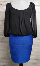 Load image into Gallery viewer, WOMENS / JUNIORS SIZE 7/8 - B. DARLIN DRESS EUC