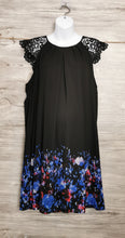 Load image into Gallery viewer, WOMENS PLUS SIZE XXL - THYME MATERNITY DRESS EUC
Absolutely beautiful dress that's perfect for any occasion and can definitely been worn long after pregnancy. 
Crochet floral sleeves, chiffon, lined, colourful pattern and midi length.  Drapes so beautifully, no zipper - pullover.