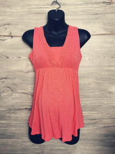 Load image into Gallery viewer, WOMENS SIZE XS - THYME MATERNITY, Bohemian Tank Top EUC B1