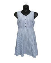 Load image into Gallery viewer, WOMENS SIZE XL - PAPILLON, Blue & White Stripes Apron Dress NWT
Beautiful boho / vintage style, fitted bodice with tie back belt and zippered back. 
100% Cotton / no stretch. 
Displayed on plus size mannequin.
