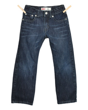 Load image into Gallery viewer, BOY SIZE 6 YEARS - LEVI&#39;S 514, Straight Fit, Dark Wash Jeans EUC B16