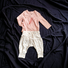 Load image into Gallery viewer, BABY GIRL SIZE 3/6 MONTHS - JESSICA SIMPSON, 2 Piece Matching Outfit VGUC B21