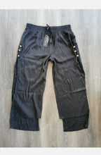 Load image into Gallery viewer, WOMENS SIZE XL Papa Vancouver Pants NWT - Faith and Love Thrift