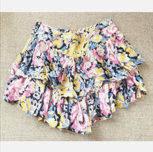 Load image into Gallery viewer, WOMENS SIZE 2 KIMCHI BLUE FLORAL SKIRT NWOT - Faith and Love Thrift