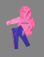 Load image into Gallery viewer, GIRL SIZE 12 MONTHS - ADIDAS Matching Outfit EUC
Super cute baby girl athletic wear.  Lightweight, comfortable and stylish for any occasions. 
Pullover hoodie and pants set in purple and pink colors