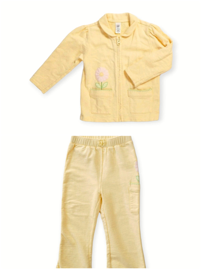 BABY GIRL SIZE 18/24 MONTHS - Baby GAP, 2 Piece Matching Jacket & Pants EUC B25