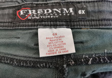 Load image into Gallery viewer, BOY SIZE 6 YEARS - FREDNM, Stretch Fit Jeans VGUC B48