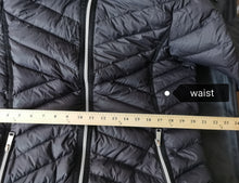 Load image into Gallery viewer, WOMENS PLUS SIZE 1X (14/16) - LIVIK, Black Lightweight Puffer Jacket VGUC B58