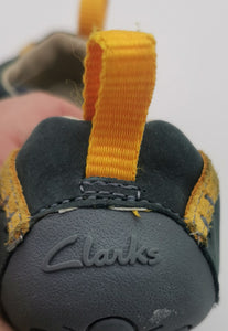 BABY BOY SIZE 2.5 (3/6 MONTHS) - CLARK'S, Infant Walking Shoes EUC B59