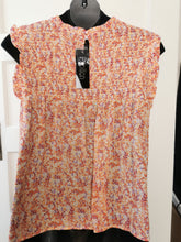 Load image into Gallery viewer, WOMENS PLUS SIZE 2X (18/20) - PAPILLON, Short Sleeve, Flowy Summer Top NWT B58