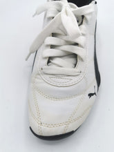 Load image into Gallery viewer, BOY SIZE 5.5 YOUTH - PUMA, Tune Cat Sneakers EUC B60