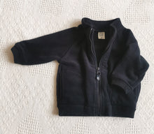 Load image into Gallery viewer, BABY BOY SIZE 3/6 MONTHS - Baby GAP, Navy Blue Fleece Zippered Jacket EUC B30
