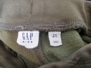 BOY SIZE SMALL (6/7 YEARS) - GAP Kids, Soft Army Shorts VGUC B44