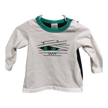 Load image into Gallery viewer, BABY BOY SIZE 3/6 MONTHS - Adorable Graphic Long sleeve T-shirt EUC B31