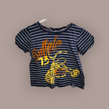 Load image into Gallery viewer, BABY BOY SIZE 12 MONTHS - BUFFALO, Graphic T-shirt EUC B49