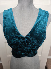 Load image into Gallery viewer, WOMENS SIZE SMALL TO MEDIUM, Staring at Stars, Crop Top (New) B63