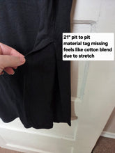 Load image into Gallery viewer, WOMENS SIZE (MED to XL) - BUTTERCREAM, Long Black, Shortsleeved Tee, Open Sides EUC B63