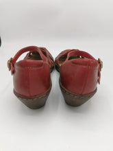 Load image into Gallery viewer, WOMENS SIZE 7.5 - CLARK'S Bendables Mary Jane Sandals EUC B61